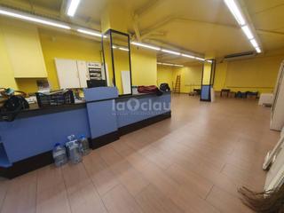 Business premise in Tona