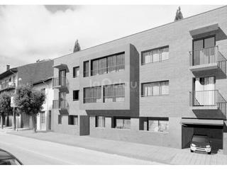 Lloguer Local Comercial a Tona. Local comercial en alquiler