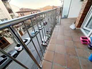 Piso en Tona. Piso en venta