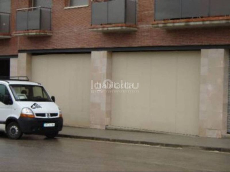 Foto 5f2d03ce-9485-495e-bd4d-898c3273aa43. Local comercial a Centelles
