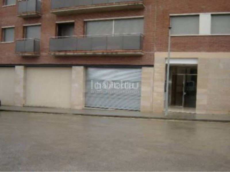 Foto fc2d5083-e2ec-4756-ae49-3d1d1358d1c2. Local comercial a Centelles