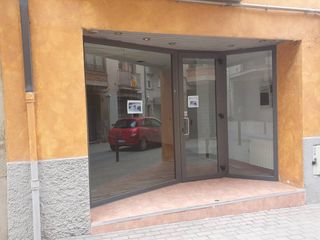 Local Comercial  Major. Local en venta en tona