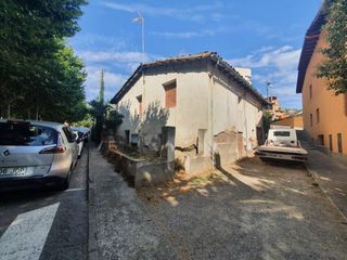 Casa  Font. Casa para reformar en centro