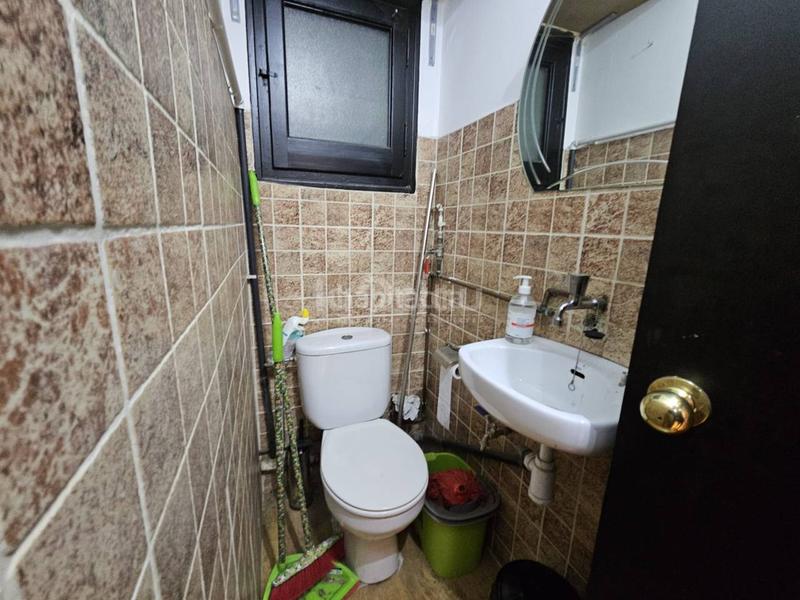 Foto 2d9cc7b5-1c93-4629-8c8c-e2e21d7986ab. Rent business premise in major 57 in Tona