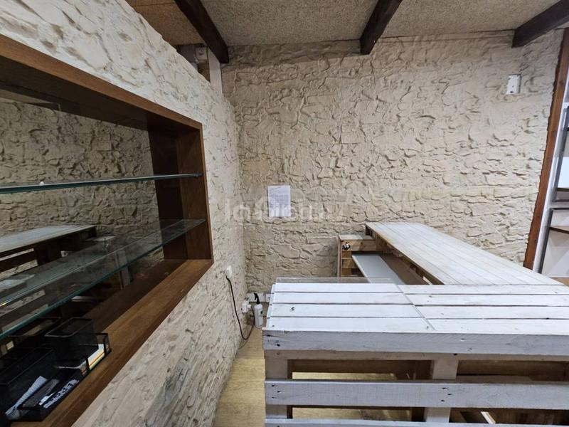 Foto aae70d6c-2d69-4cc3-9156-d0037032fcb4. Rent business premise in major 57 in Tona