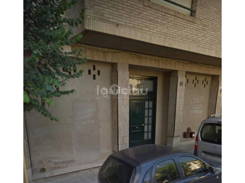 Foto 43f7f869-78d2-4aeb-a990-4c4346a2617f. Locale commerciale in Tona