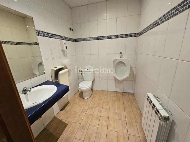 Foto d9bfffb2-c9eb-47df-bb91-92527f127313. Local comercial a Tona