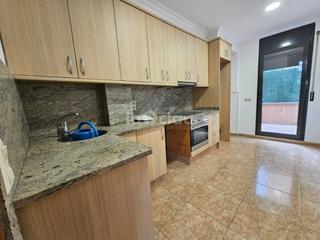 Casa a schiera  Era. Ocasión de casa en el centro de tona