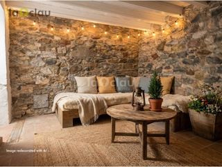 Appartement  Calle major. Venta de piso reformado en tona