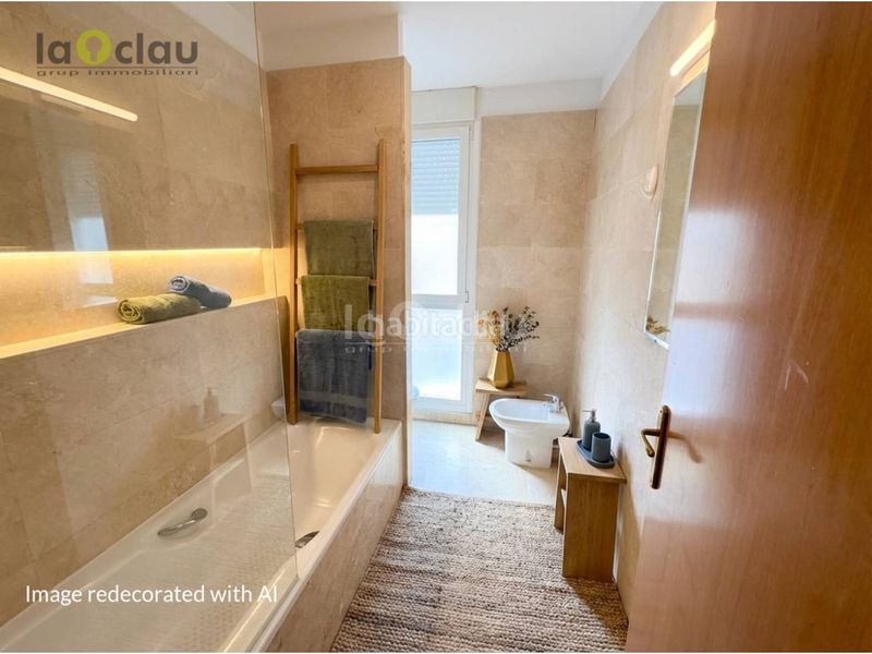 Foto 068fd805-5e5d-4b08-8e60-e4e3b15ea8e7. Casa amb calefacció aparcament a Tona