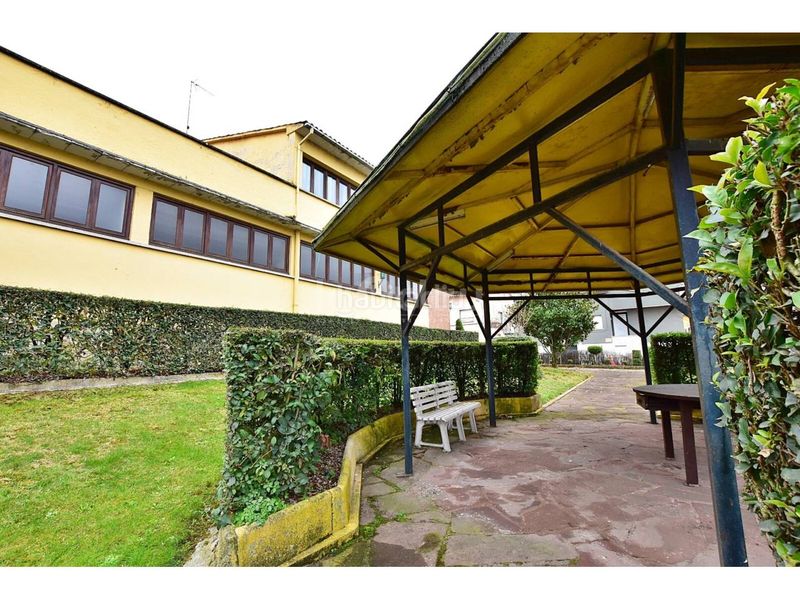 Foto 1940096c-9662-4404-bf63-10483d129178. Casa amb aparcament a Roda de Ter