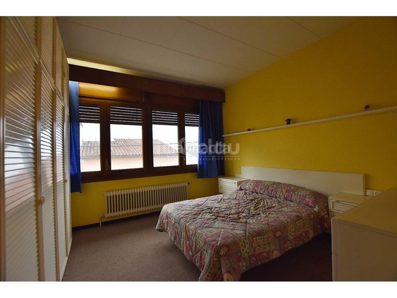 Foto 6dae20bd-be79-4a72-9344-1773d7860b3e. Casa amb aparcament a Roda de Ter
