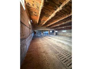 Lloguer Edifici  Carretera manresa. Alquiler de espacios en tona, ya sea para trastero almacén o par
