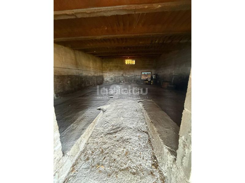 Foto 3bf69e3c-5728-4d6a-8029-ed08856c1cdc. Affitto edificio in Tona