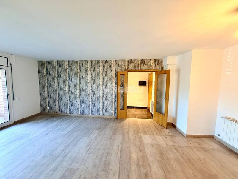 Foto 12bbedb6-636d-455e-9f79-858097b644c8. Apartament amb calefacció aparcament a Caputxins-Ambulatori Vic