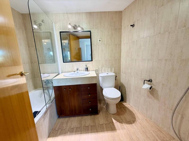 Foto 8e47dd06-8659-4e67-8016-1698d5464cdf. Apartament amb calefacció aparcament a Caputxins-Ambulatori Vic