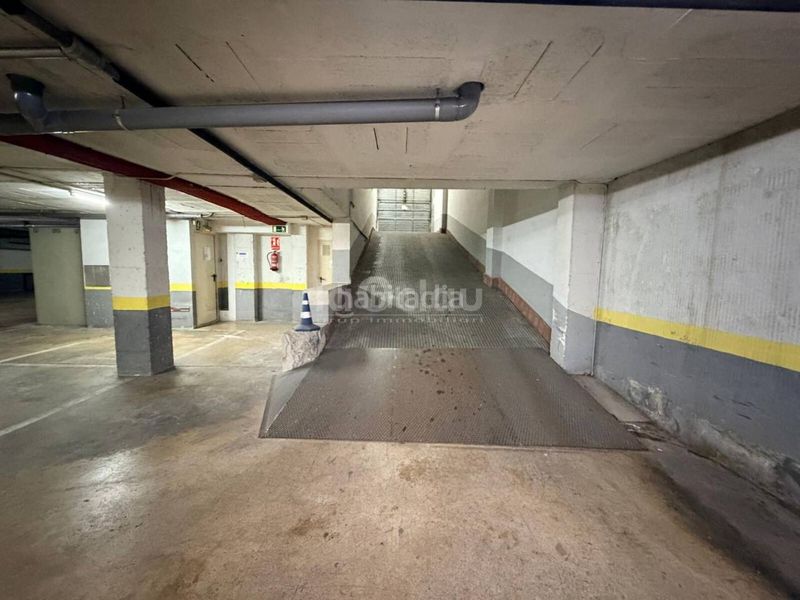 Foto de1cdcde-fef0-465a-92fc-e948ea7d40e7. Apartament amb calefacció aparcament a Caputxins-Ambulatori Vic
