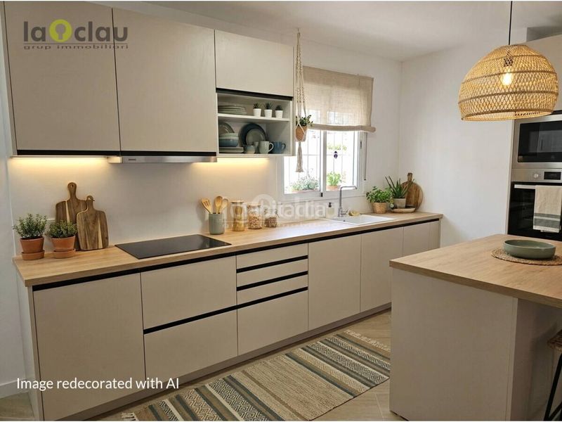 Foto 7fdd6568-0370-4b01-bfd2-15204e6dd05c. Casa amb calefacció aparcament a Tona