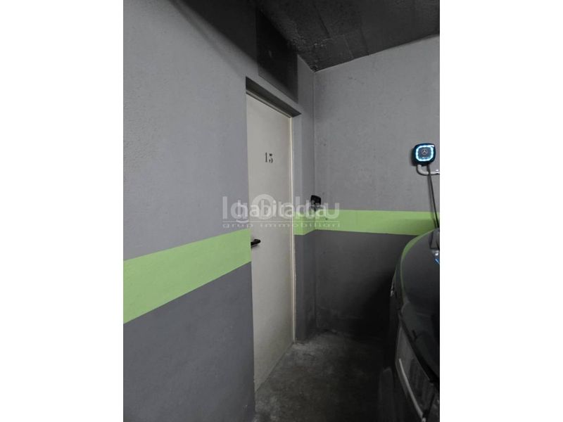 Foto d2f91ca8-3f87-4450-96e2-70bab60cf5b5. Pis amb calefacció aparcament a Centre Vic