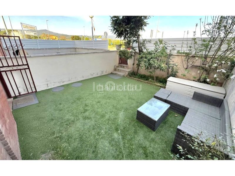 Foto d7fbaead-a202-4d6f-a19a-d4fda4297d7c. Casa amb calefacció aparcament a Santa Eulàlia de Ronçana