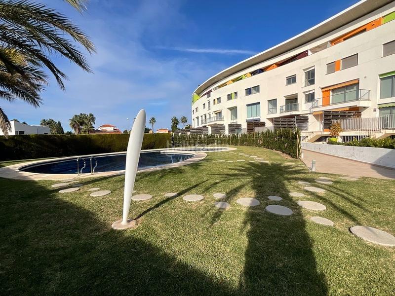 Foto abc5a871-31e6-4152-b1cf-a4585fa70cf7. Ático en urbanizacion Oliva nova 1 2 atico duplex nova, playa y golfpara disfrutar en Oliva
