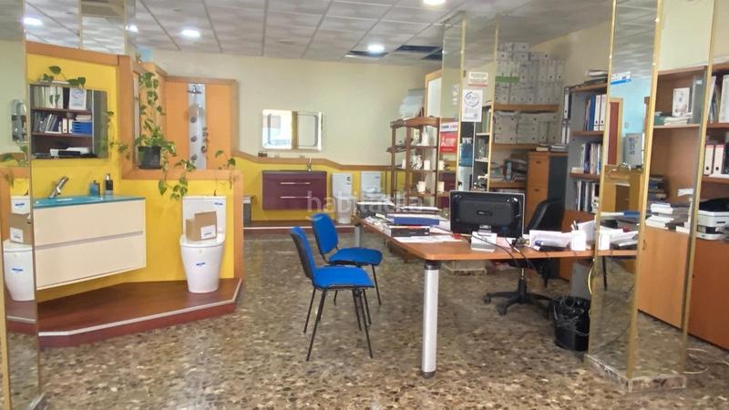 Foto 8315d2c4-fa3b-4019-9a24-c51c3a57c79c. Local commercial dans calle waltdisney 12 dans Oliva pueblo Oliva