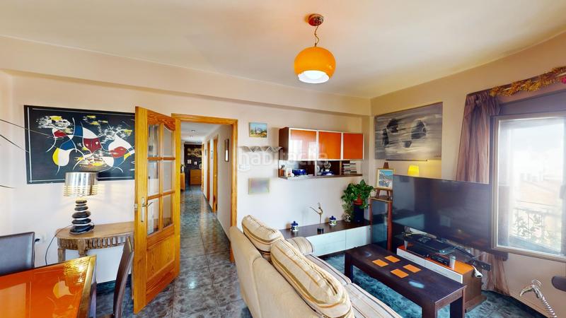 Foto eb3439c0-dd17-45bf-9431-3260fce45faa. Piso en calle conde de Oliva 1 tu próximo hogar lleno de luz y comodidad situado en una 3 planta sin ascensor. en Oliva