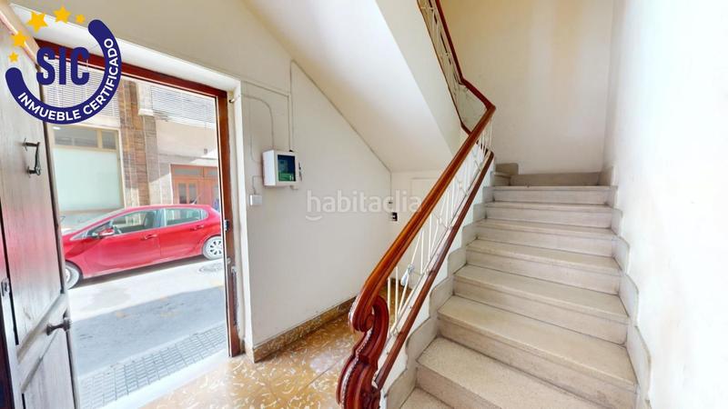 Foto 15788b09-bbd7-4a2d-803f-3a541546ad74. Casa in avenida loygorri 8 in Oliva pueblo Oliva