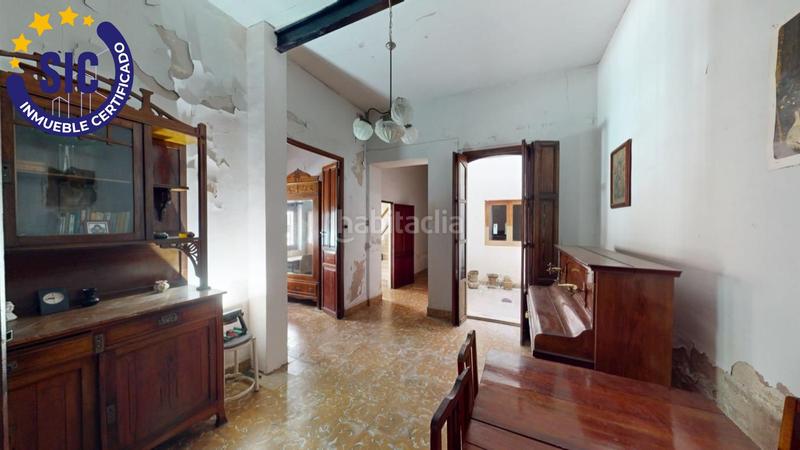 Foto d4bdf5e2-755d-4ba1-a081-7ab235701a41. Casa in avenida loygorri 8 in Oliva pueblo Oliva