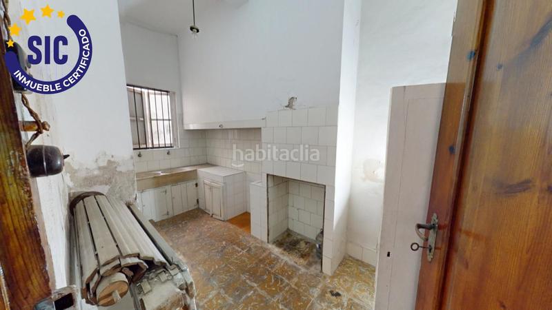 Foto e320d6c4-ef40-4fcb-a399-59b237182aa3. Casa in avenida loygorri 8 in Oliva pueblo Oliva