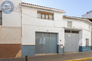 Haus in Oliva Pueblo. Garaje, loft, trastero o casa, mejor ven y te lo enseñamos