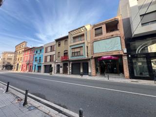 Casa a Calle alejandro cardona 6. Casa vicente parra