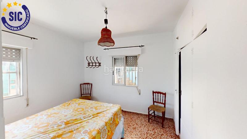 Foto 07dae072-94bf-4c82-8bfe-7148a210b34e. Chalet en calle faig 16 chalet en playa sector 19 en Oliva