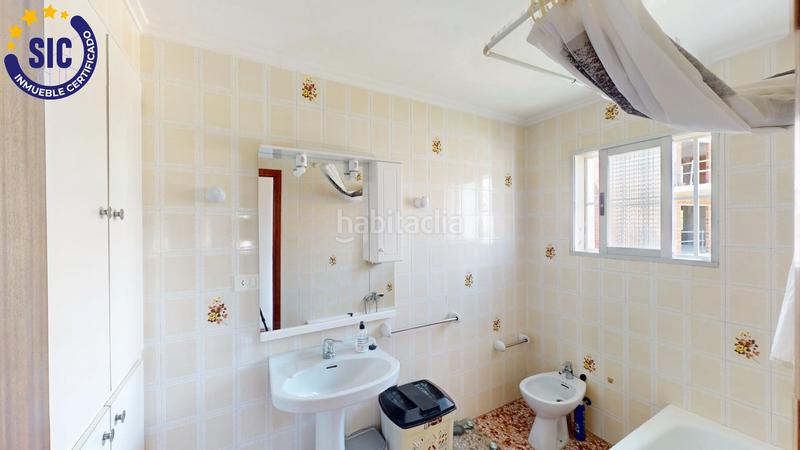 Foto 07f8114b-3476-40e1-9a20-b2f45aecefab. Chalet en calle faig 16 chalet en playa sector 19 en Oliva