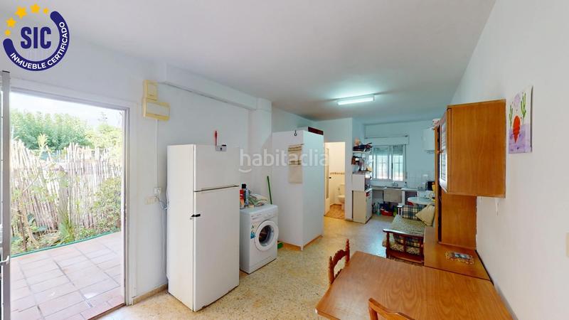 Foto 395ead17-d20a-404c-83b1-b94ff95d2da4. Chalet en calle faig 16 chalet en playa sector 19 en Oliva