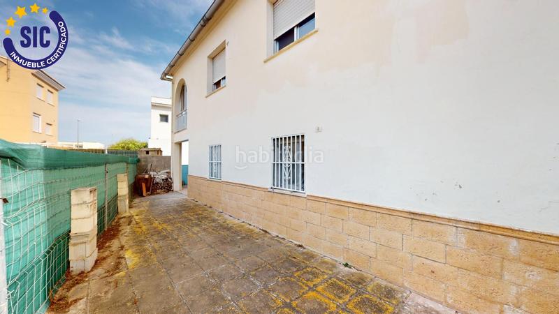 Foto 44d250f4-311d-4209-8175-0b0441157ae0. Chalet en calle faig 16 chalet en playa sector 19 en Oliva