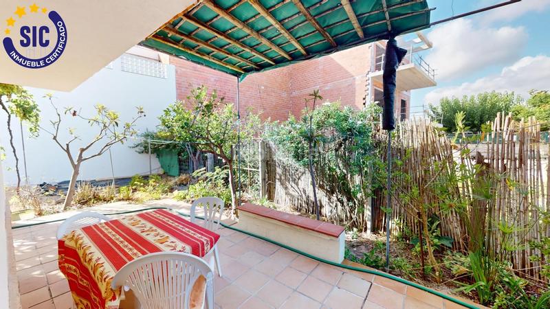 Foto 4bf01b27-eade-4a31-9e2d-50388eb73eb8. Chalet en calle faig 16 chalet en playa sector 19 en Oliva