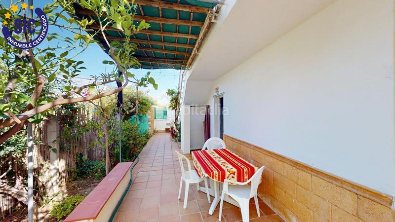 Foto 675bc995-6e02-4ada-8d78-780410c0c14c. Chalet en calle faig 16 chalet en playa sector 19 en Oliva