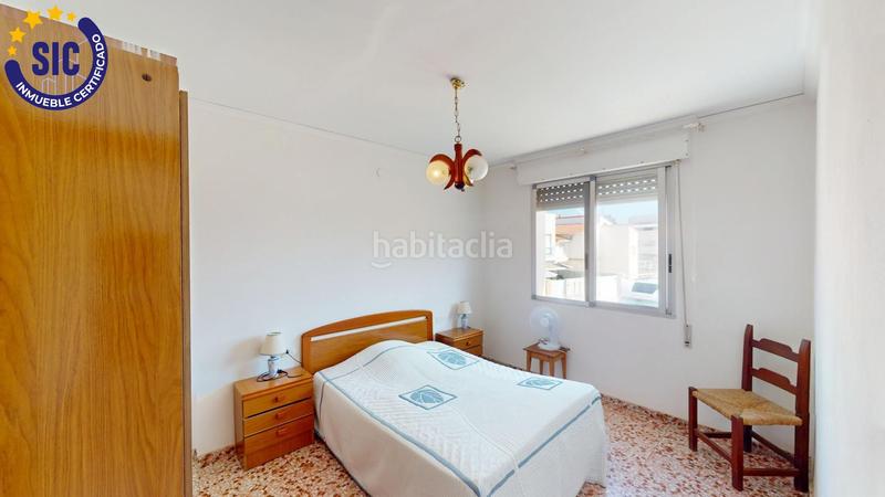 Foto ae4d7050-4e51-440f-a495-05f405f2ad78. Chalet en calle faig 16 chalet en playa sector 19 en Oliva