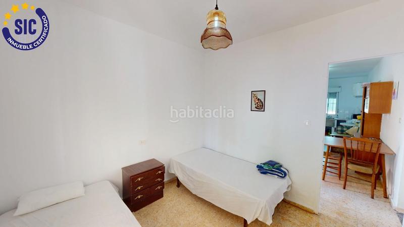Foto cbe9943b-9166-4200-9fbb-a9bd865d99b1. Chalet en calle faig 16 chalet en playa sector 19 en Oliva