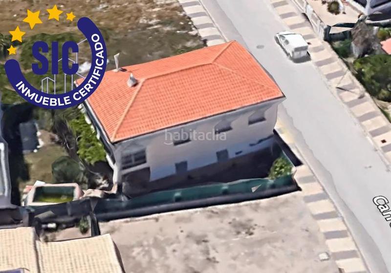 Foto d2e1e4ed-f761-478a-8339-e3e997d7d089. Chalet en calle faig 16 chalet en playa sector 19 en Oliva