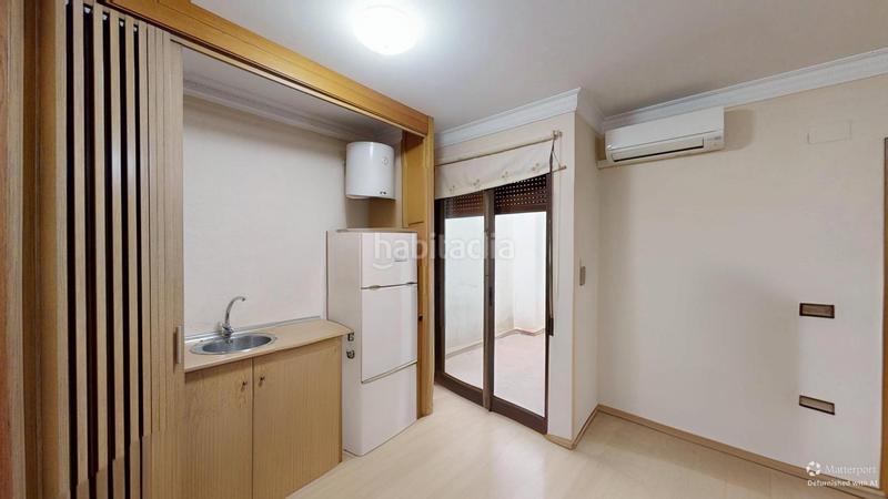 Foto 1162beb0-80c6-40fa-964a-bca2f967c8a1. Pis a Oliva pueblo Oliva