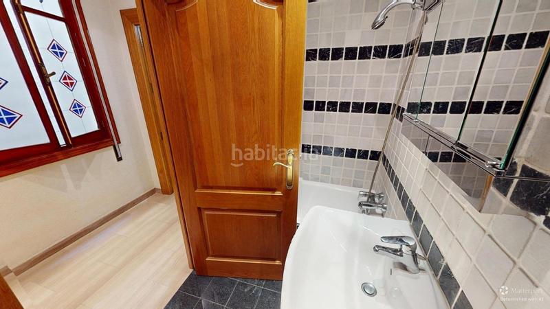 Foto e6f59568-8949-44f2-afef-b176197010db. Pis a Oliva pueblo Oliva