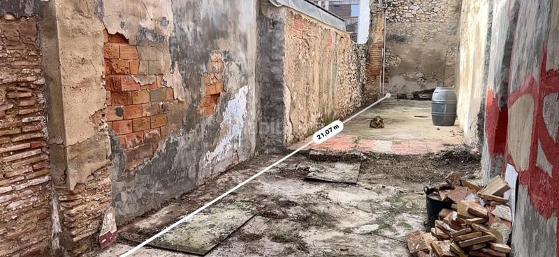 Foto 85f63133-41d1-4f76-b31d-3b2f816df1e2. Terreny residencial a calle de san sebastiá 21 a Oliva