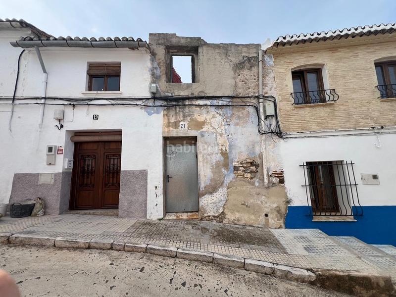 Foto 8a6b7a51-f100-4133-894d-73aa38272ae3. Terreny residencial a calle de san sebastiá 21 a Oliva