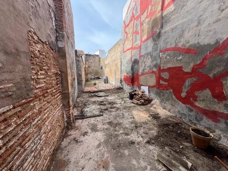 Foto d02591e5-c339-4ba7-baa7-70e8a1126325. Terreny residencial a calle de san sebastiá 21 a Oliva