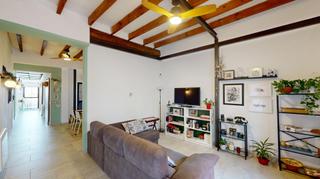 Casa en Calle oliva 26. Espectacular casa en oliva