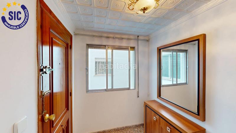 Foto 95fbecbb-a84c-40c4-9768-af0543d8c944. Appartamento in calle walt disney 12 in Oliva pueblo Oliva