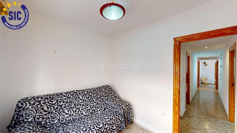 Foto ee2f5b3a-dc17-4ece-b37d-1a72ba4b432d. Appartamento in calle walt disney 12 in Oliva pueblo Oliva