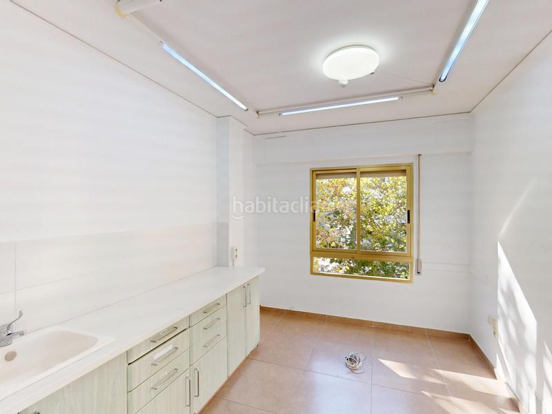 Foto 531cff56-cbdd-42ed-be7a-e01e2938f153. Pis a paseo gregorio mayans y ciscar 1 a Oliva pueblo Oliva